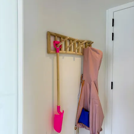 Signature Otisse アパート ミデルケルケ